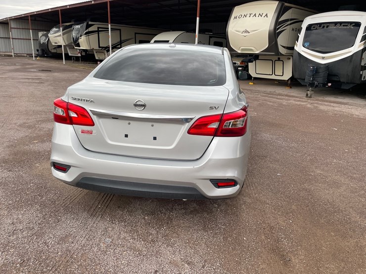 #2766-•-2019-nissan-sentra-(title-in-delay)-image-7