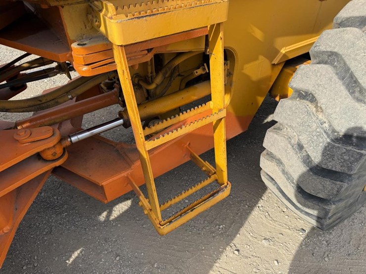 deere-544e-image-18