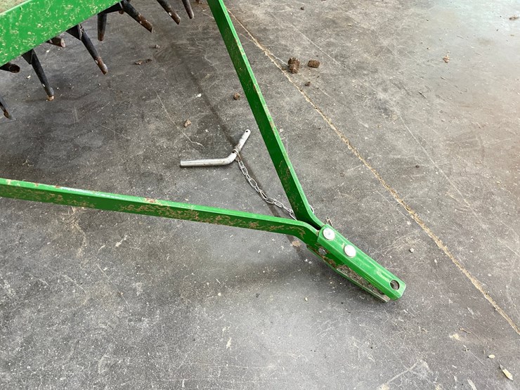 #3002-•-john-deere-yard-dethatcher-image-17