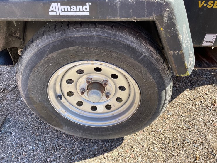 2018-allmand-bros-night-lite-v-series-image-14