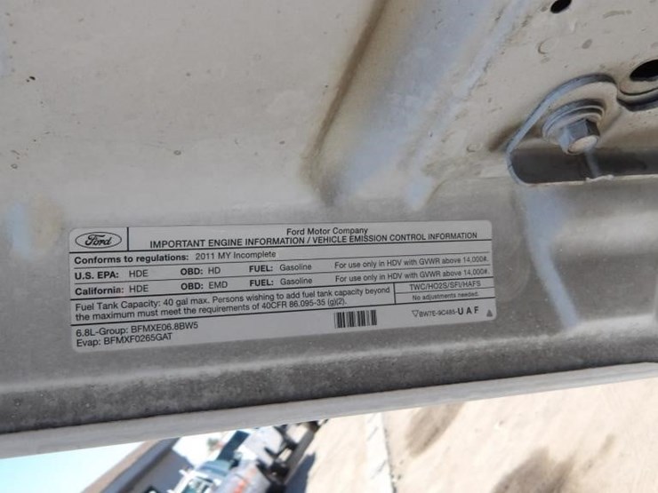 2011-ford-f550-image-10