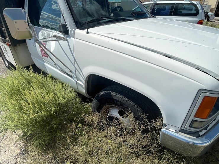 #2773-•-1991-chevrolet-stake-truck-(has-nm-title)(offsite-at-nmsu)-image-22