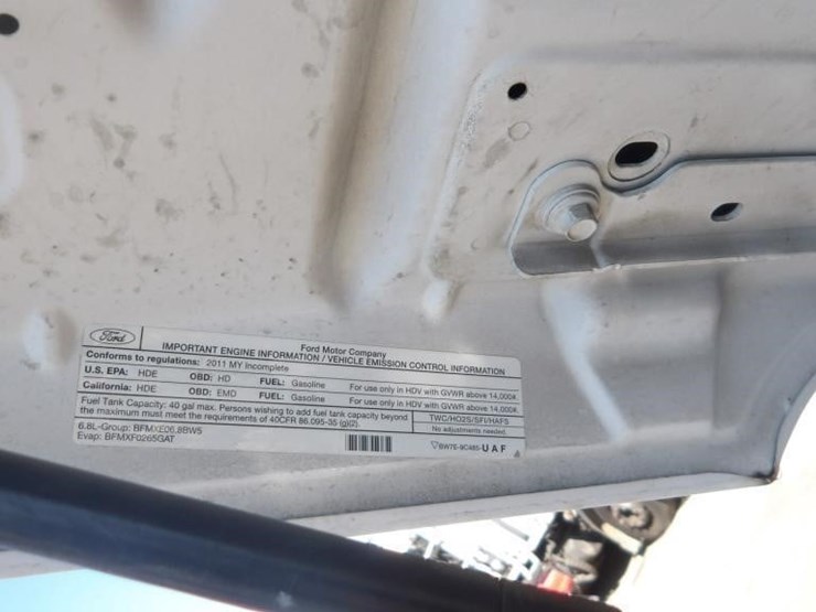 2011-ford-f550-image-12