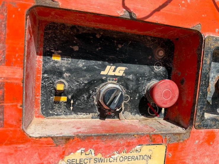 jlg-2033e-image-22