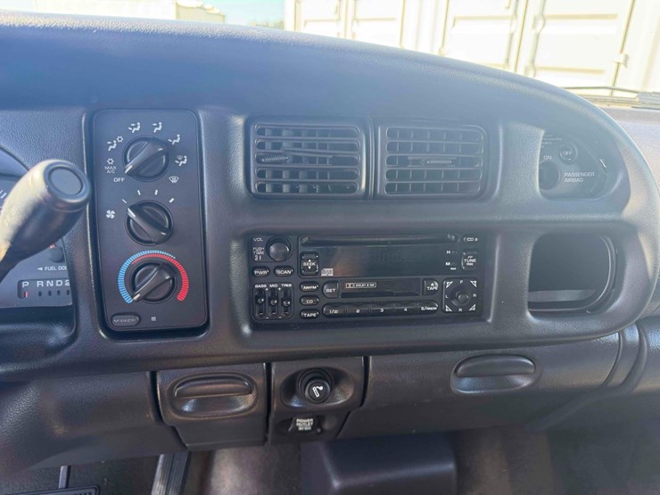 2002-dodge-ram-2500-image-22