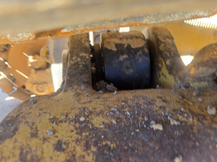 2006-caterpillar-963c-image-95