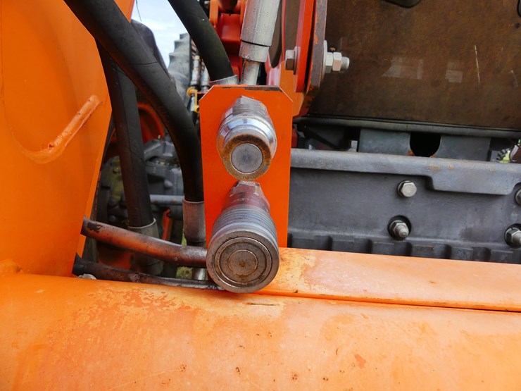 kubota-m6s-111-image-10