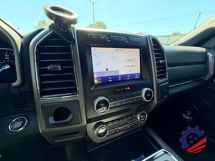 2021-ford-expedition-xlt-image-69