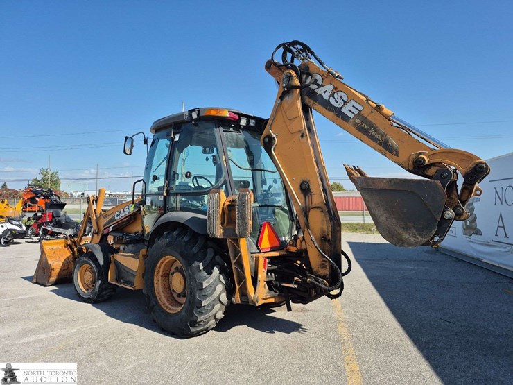 2011-case-580sn-image-7