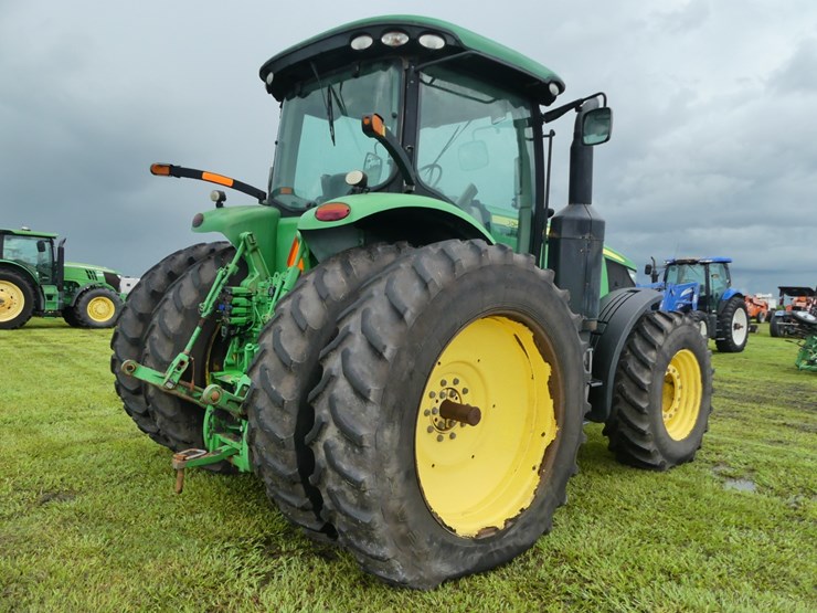 john-deere-7210r-image-3