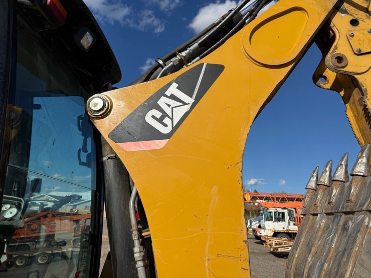 caterpillar-420e-image-50