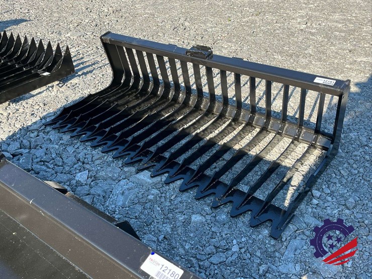 76-in.-skeleton-bucket-low-side-attachment-image-1