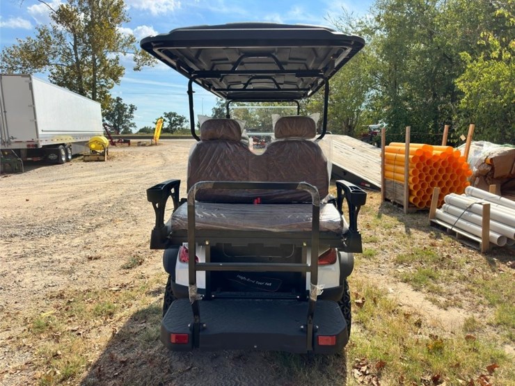 new-6-seater-electric-golf-cart-image-3