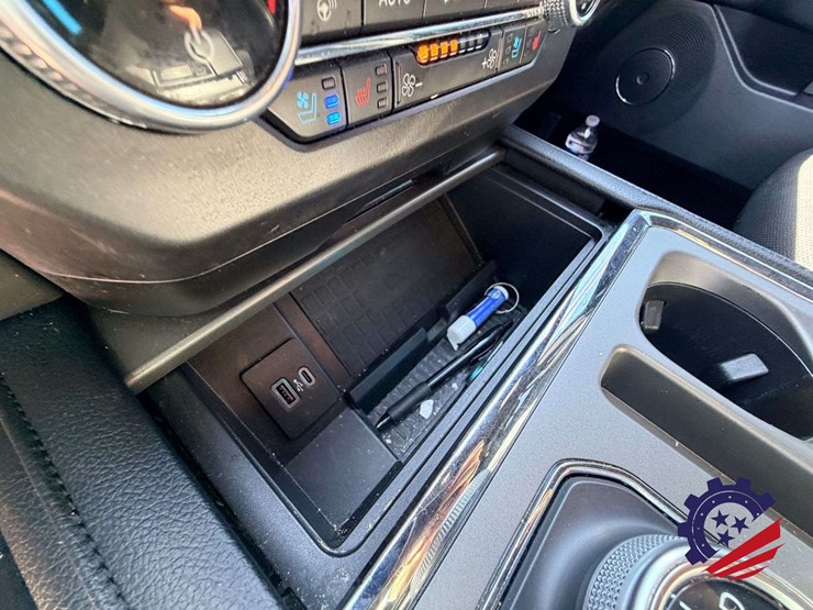 2021-ford-expedition-xlt-image-68
