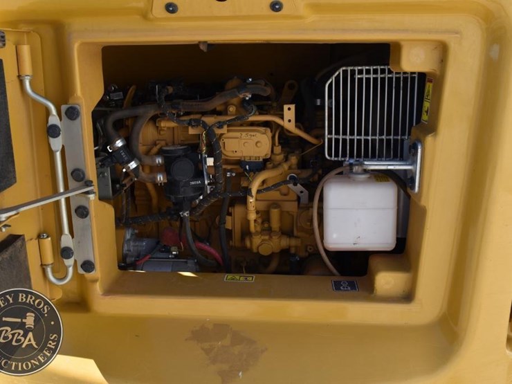 2023-caterpillar-306cr-image-50