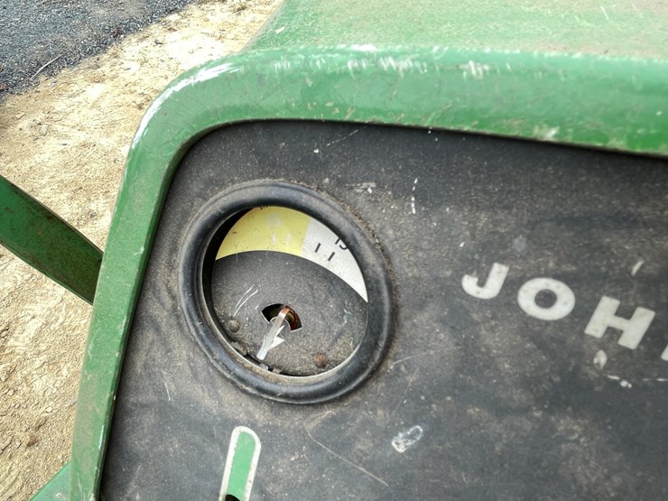 john-deere-140-image-10