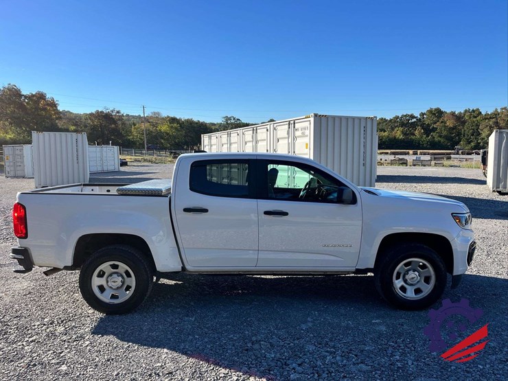 2021-chevrolet-colorado-image-27