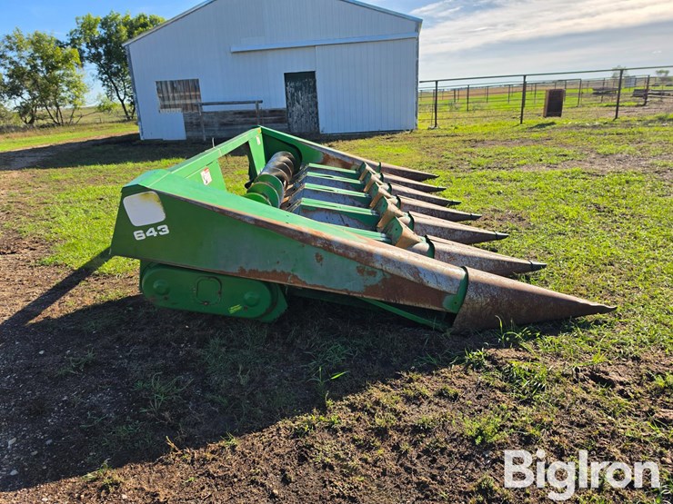 1990-john-deere-643-image-4