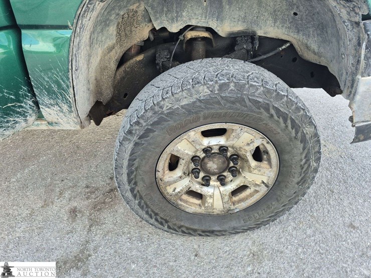 2005-chevrolet-silverado-2500hd-image-36