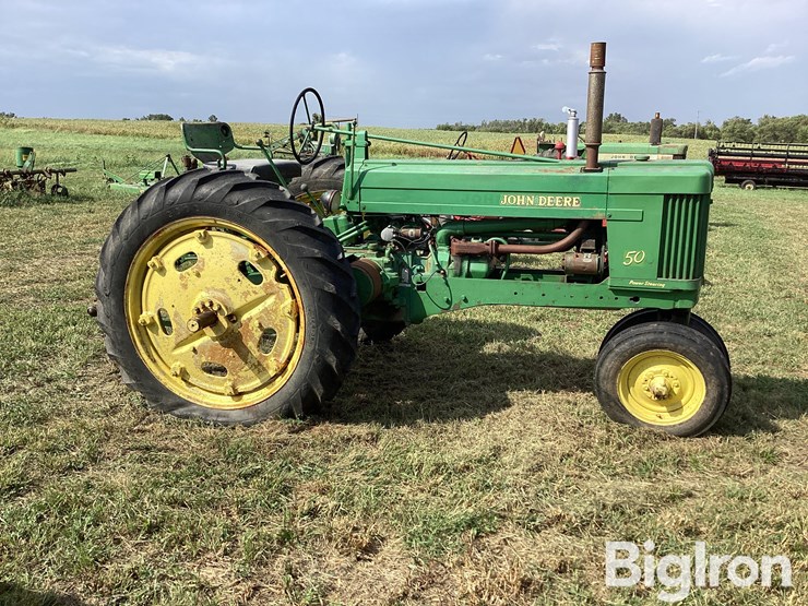 1953-john-deere-50-image-4