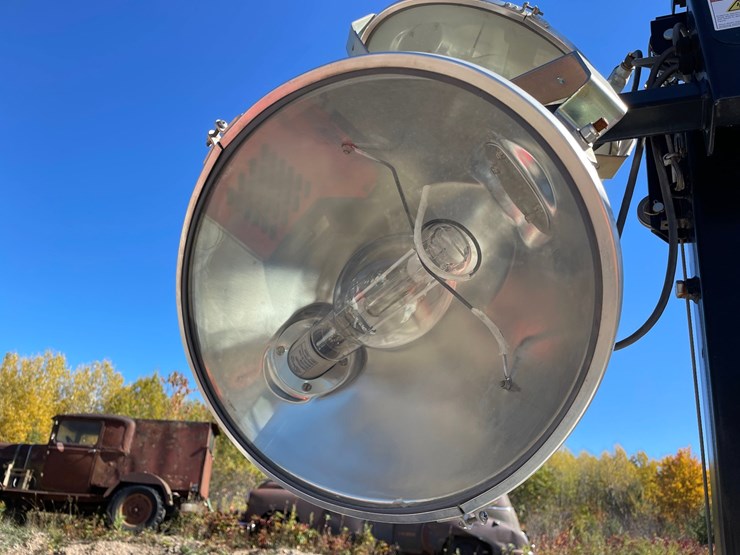 2018-allmand-bros-night-lite-v-series-image-18
