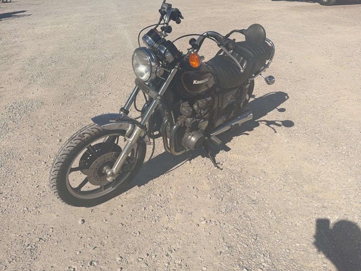 1980-kawasaki-kz750-image-2