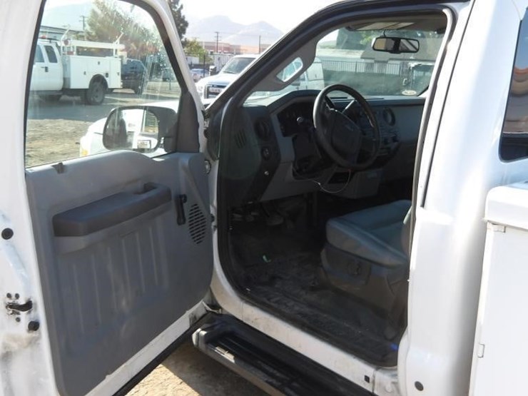 2015-ford-f250-image-13
