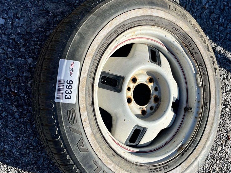 p205/70r15-/-5-lug-wheel-image-1