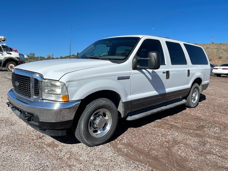 2003-ford-excursion-image-47