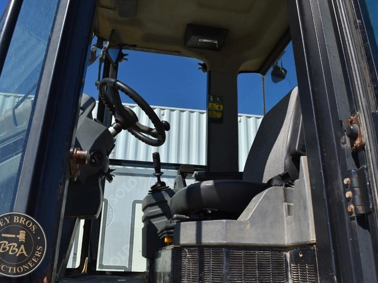 2009-caterpillar-cs56-image-44