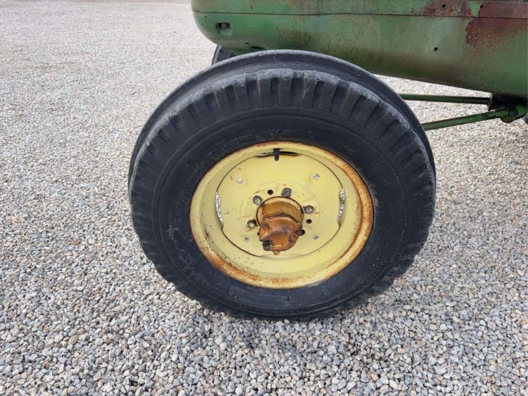 1954-john-deere-60-image-16