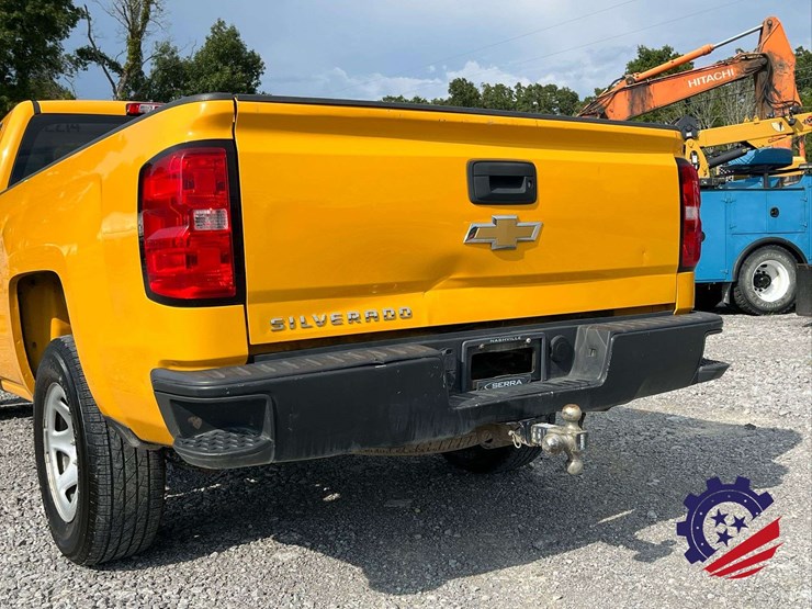2017-chevrolet-silverado-1500-image-23