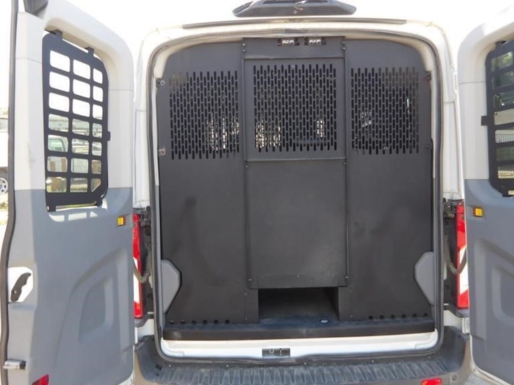 2018-ford-transit-image-16