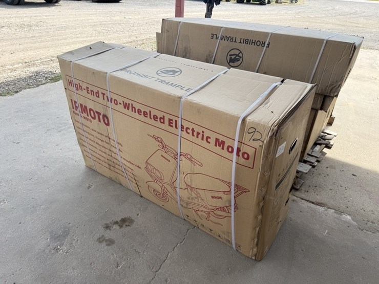 new-in-box-electric-moped-image-1