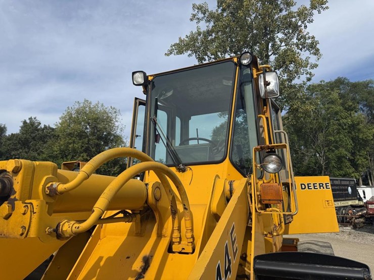 deere-544e-image-13