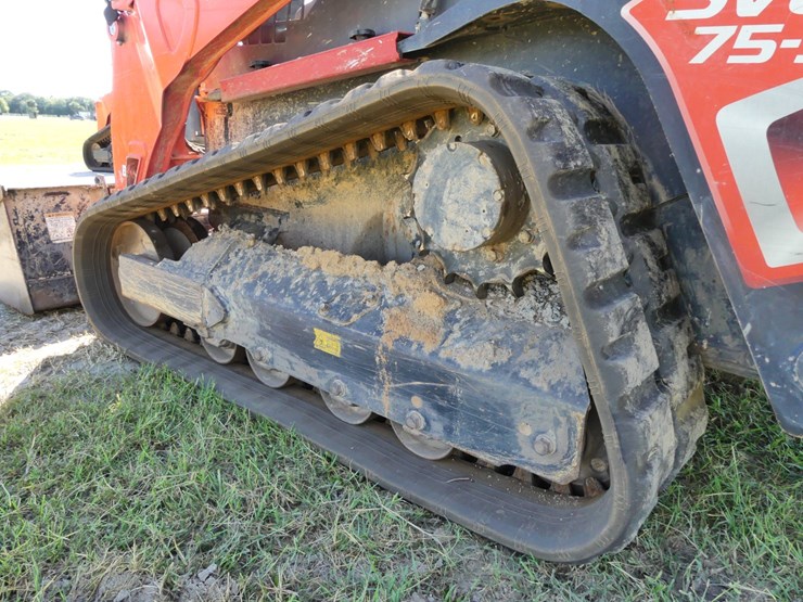 kubota-svl75-3-image-6