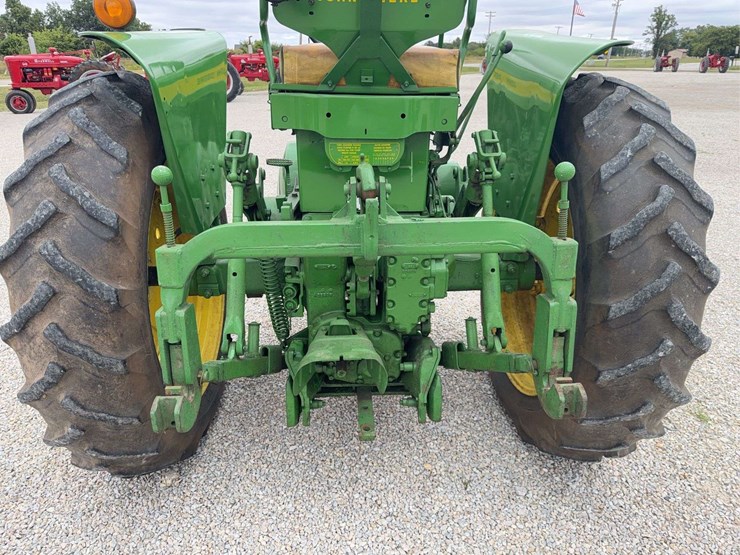 john-deere-620-image-44
