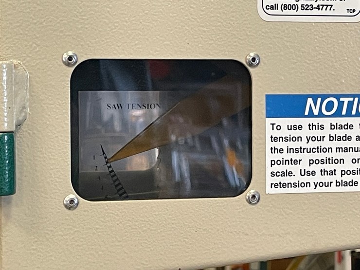 #4645-•-grizzly-g0640x-bandsaw-image-4