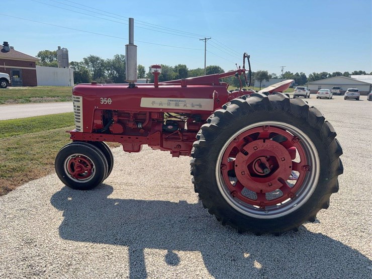 farmall-350-image-6