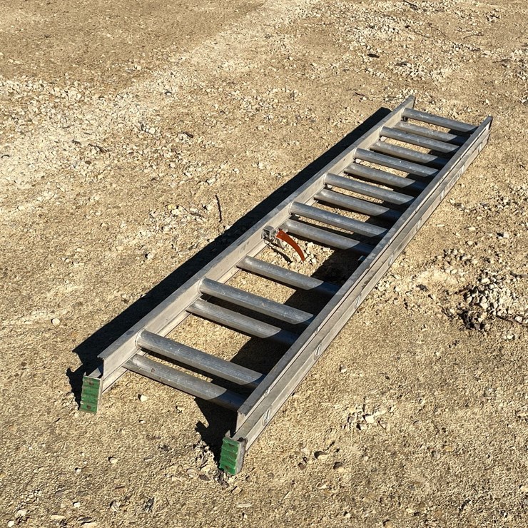 #3023 • Keller 16' Aluminum Extension Ladder