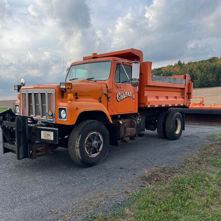 1999 INTERNATIONAL 2554