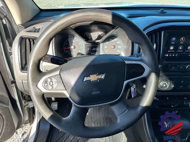 2021-chevrolet-colorado-image-70