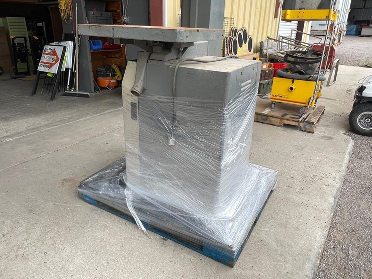 #4655-•-rockwell-delta-bandsaw-image-3