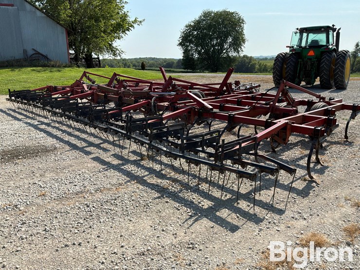 case-ih-4800-image-6