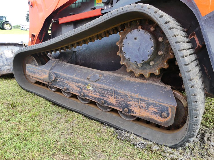 2022-kubota-svl97-2-image-6