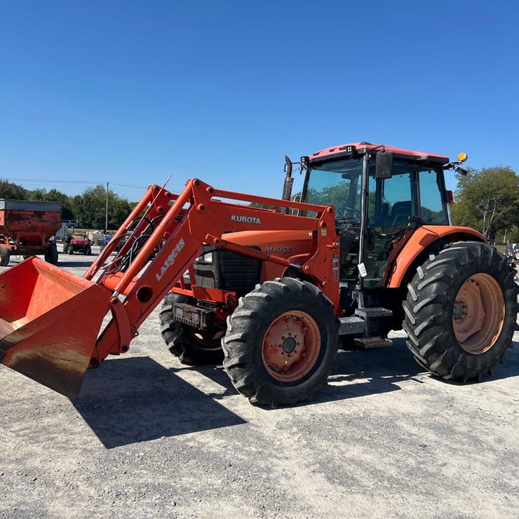 KUBOTA M105S