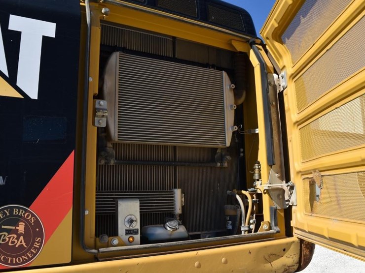 2007-caterpillar-328d-lcr-image-79
