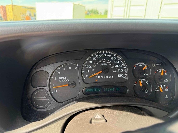 2006-chevrolet silverado-pick-up-image-24