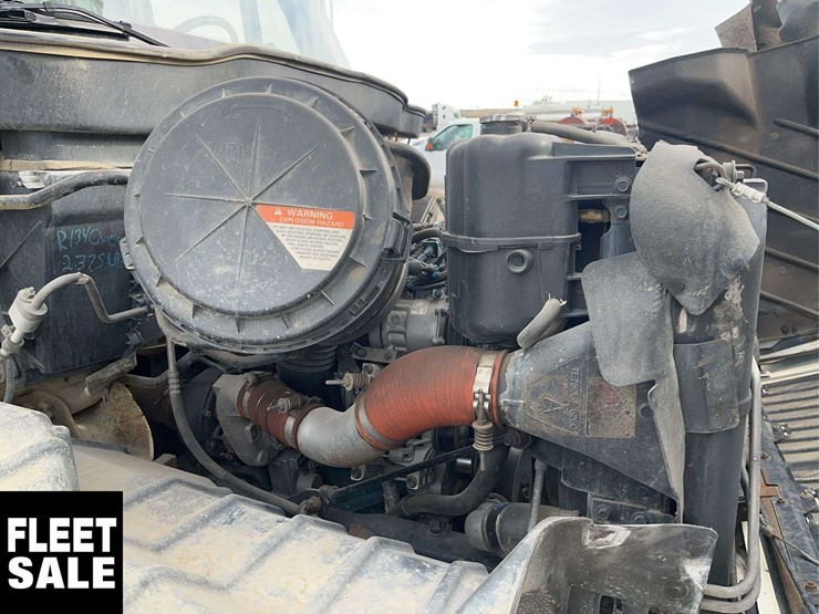 2007-international-workstar-7500-image-24