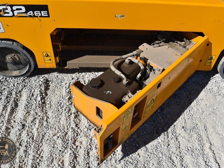 2018-jcb-s3246e-image-19